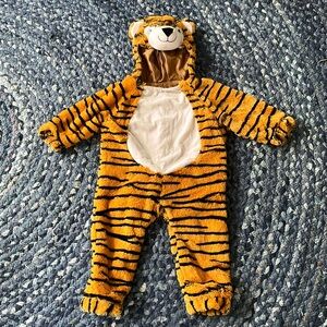 Tiger costume 12mo